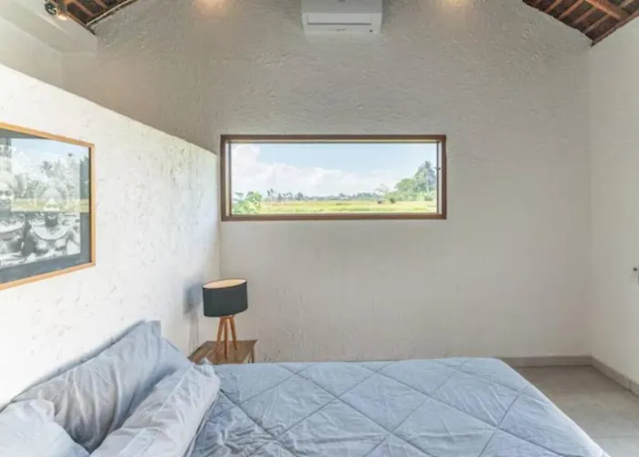 Holiday home New Entire Sawah Escape 4br With 2 Pools And Sleeps 8 Tabanan (Bali)